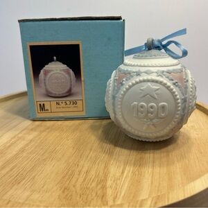 Vintage Lladro 1990 Ornament in original box (# 5730)